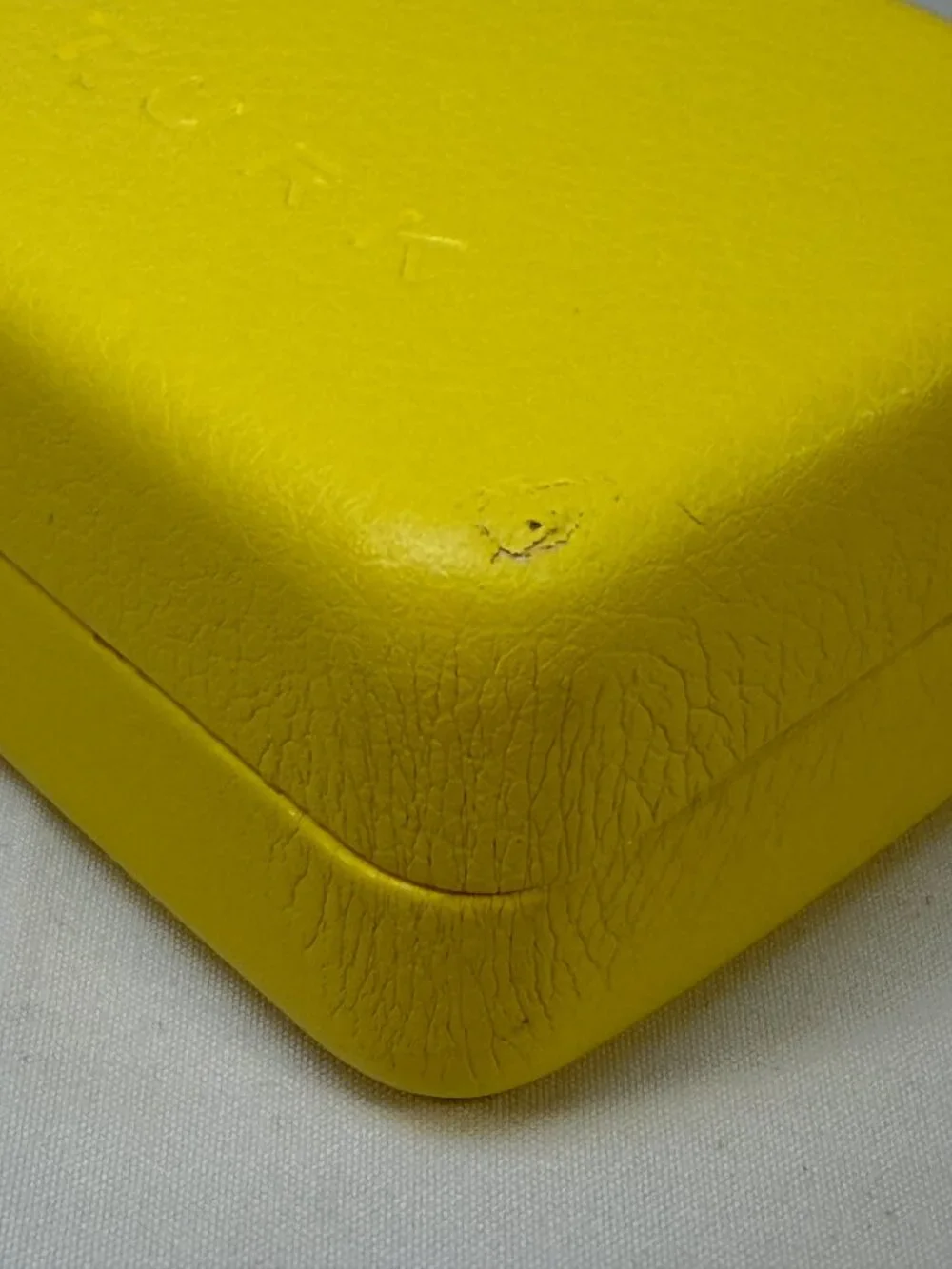 TRINA TURK Yellow Clamshell Glasses Eyeglass Sunglass Case and Cloth
